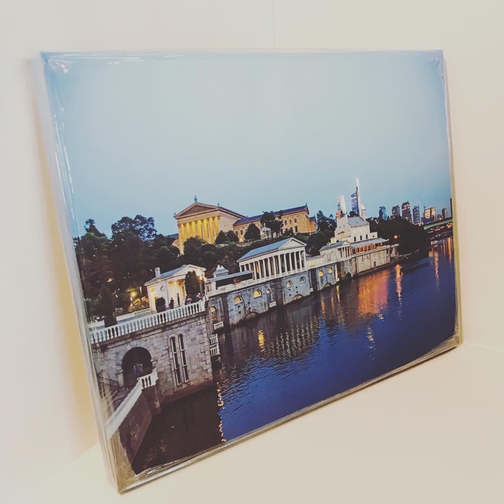 Water front-Boathouse Row Kelly Drive- Philadelphia canvas print size 16x20 in